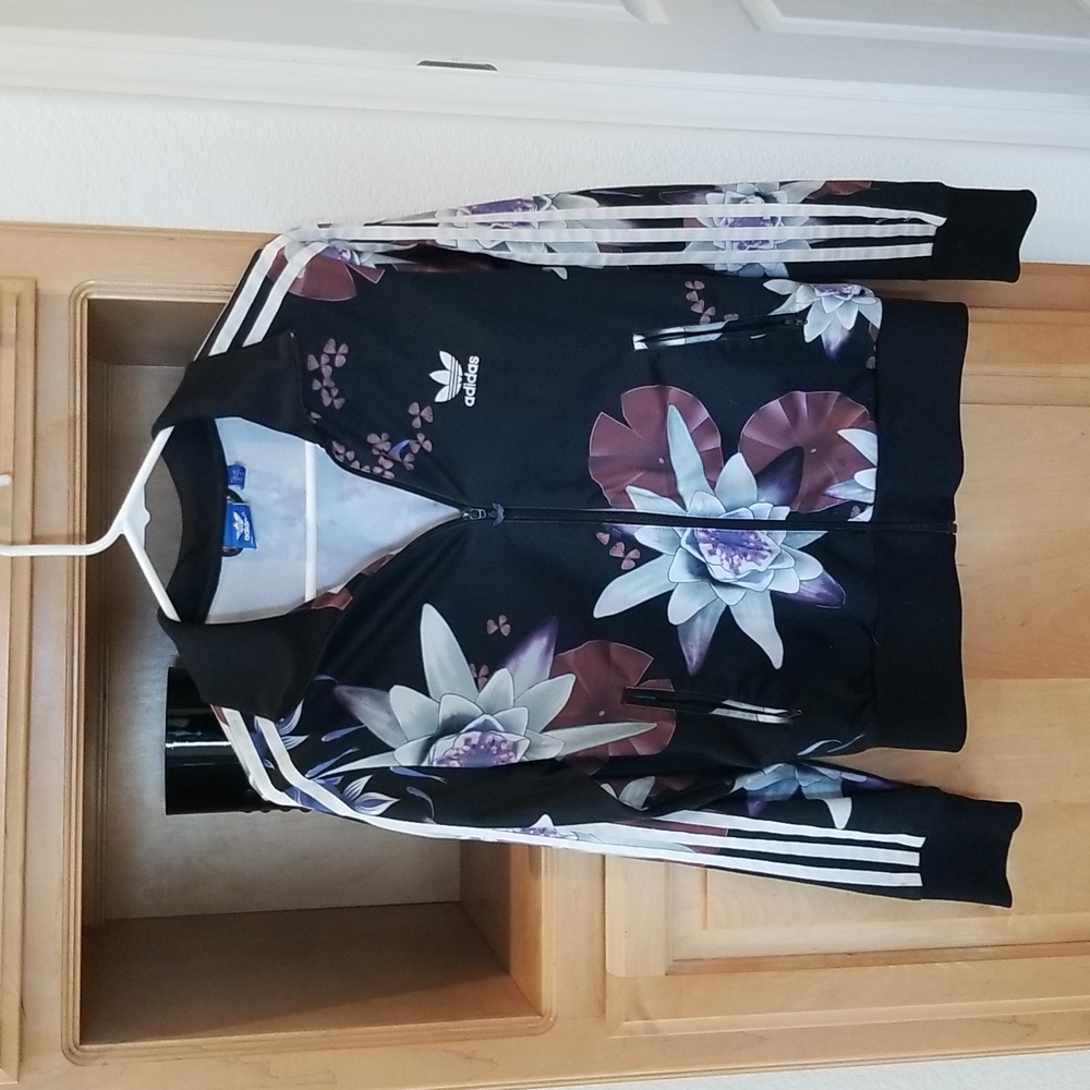 Adidas lotus jacket